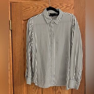 Banana Republic silk shirt